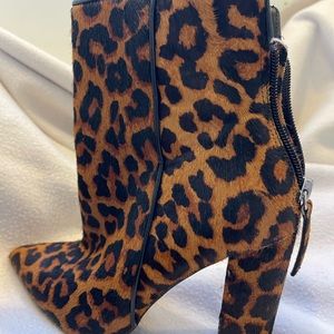 STEVE MADDEN TRISTA LEOPARD PRINT REAL FUR